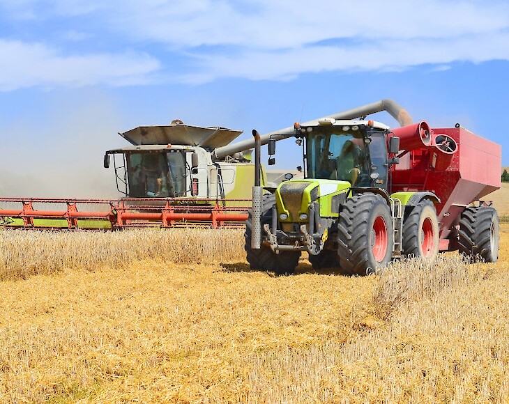 Fahrzeugortung Traktor Landwirtschaft