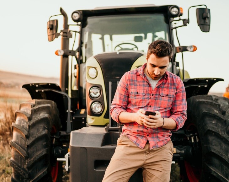 Arbeitszeiterfassung Landwirtschaft Traktor