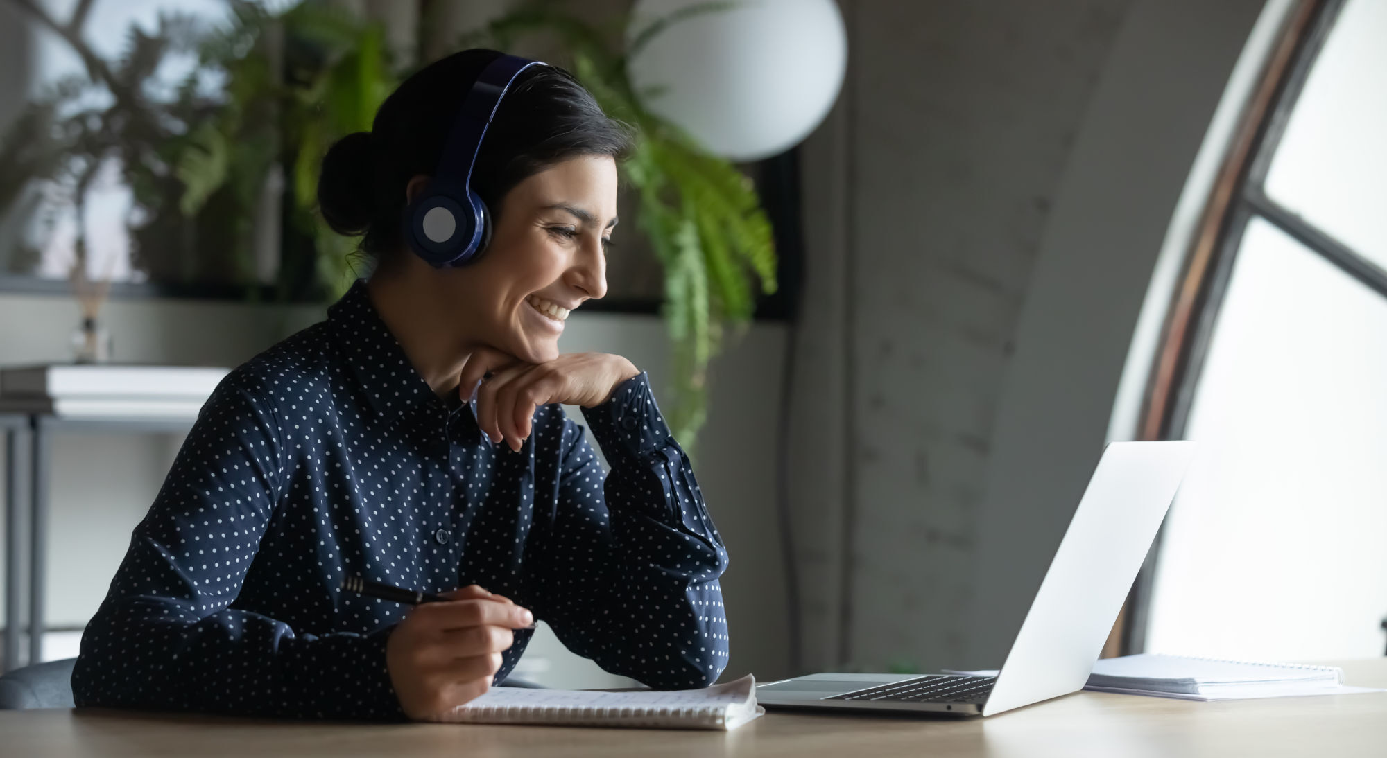 Shutterstock 1703997163 Fizkes Webinare YellowFox