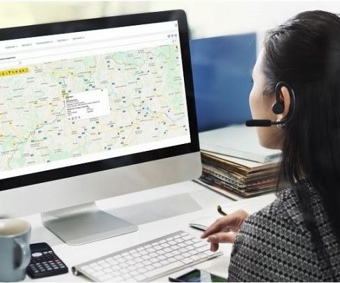 Multikartenansicht Yellowfox Telematik Ortungsportal Optimierte Routenplanung Fuer Lkw